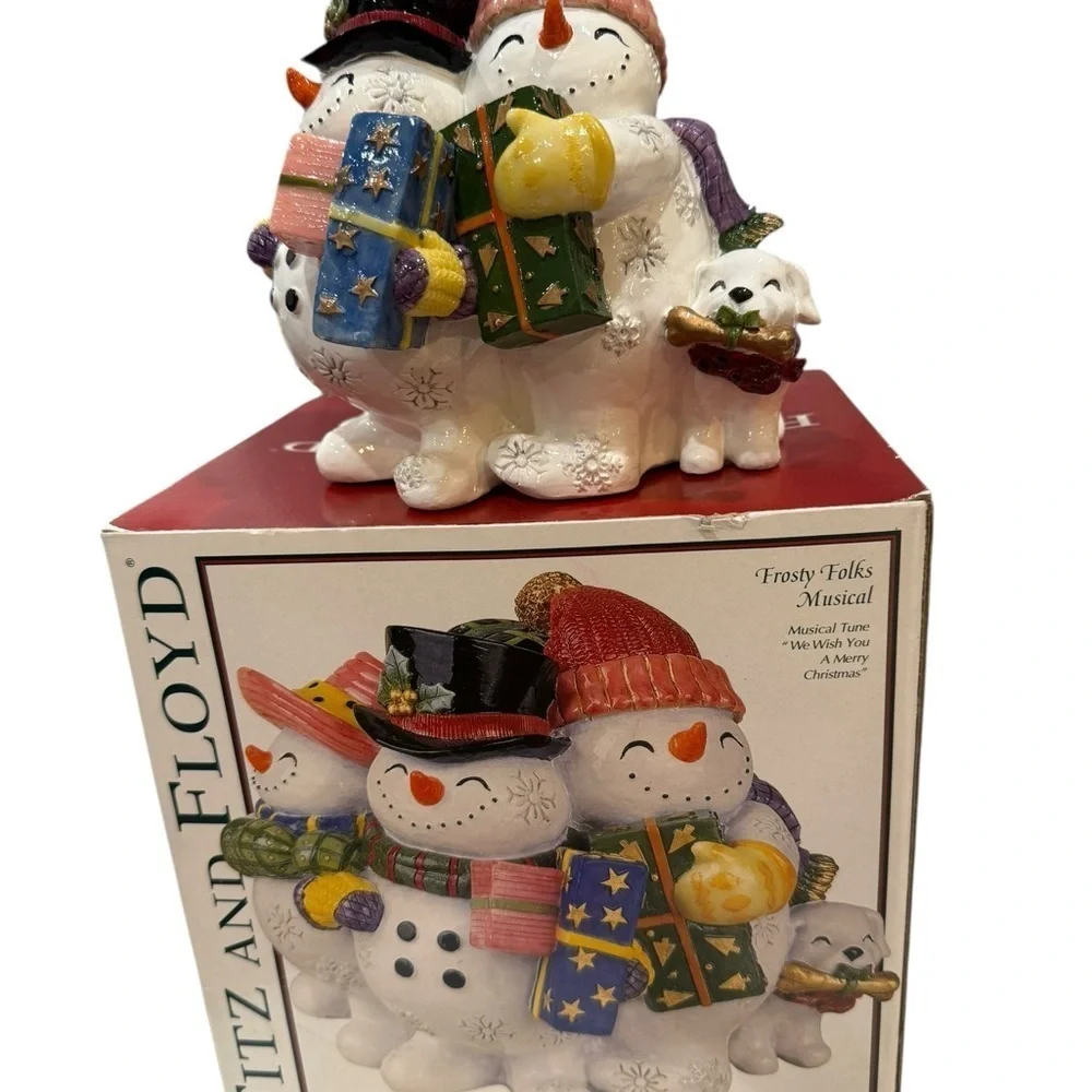 Fitz And Floyd Frosty Folks Musical Snowmen playing We Wish You a Merry Xmas